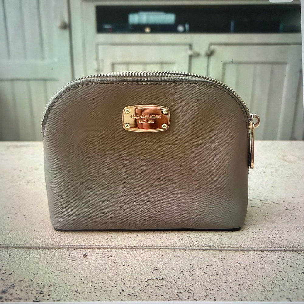 Michael Kors Taupe Dome Cosmetic bag